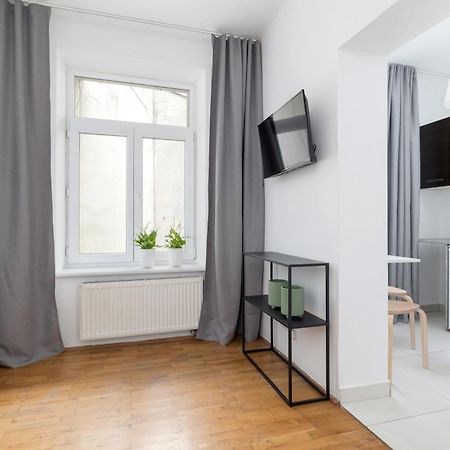 Studio Apartment With Ac - Dluga 65 Kraków Exteriör bild