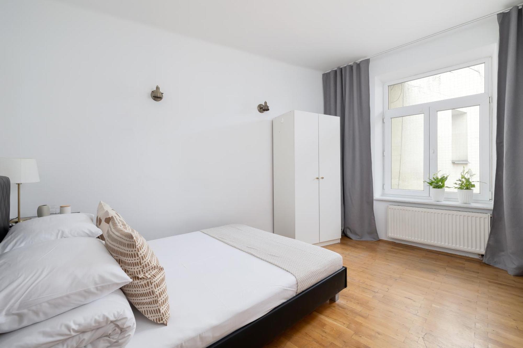 Studio Apartment With Ac - Dluga 65 Kraków Exteriör bild